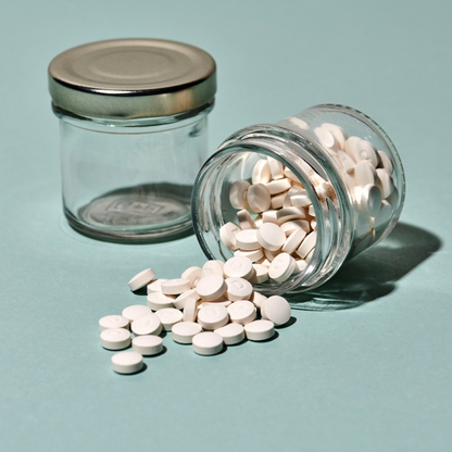 Denttabs Aufbewahrungsgläser mit Zahnputztabletten als Zero Waste Lösung